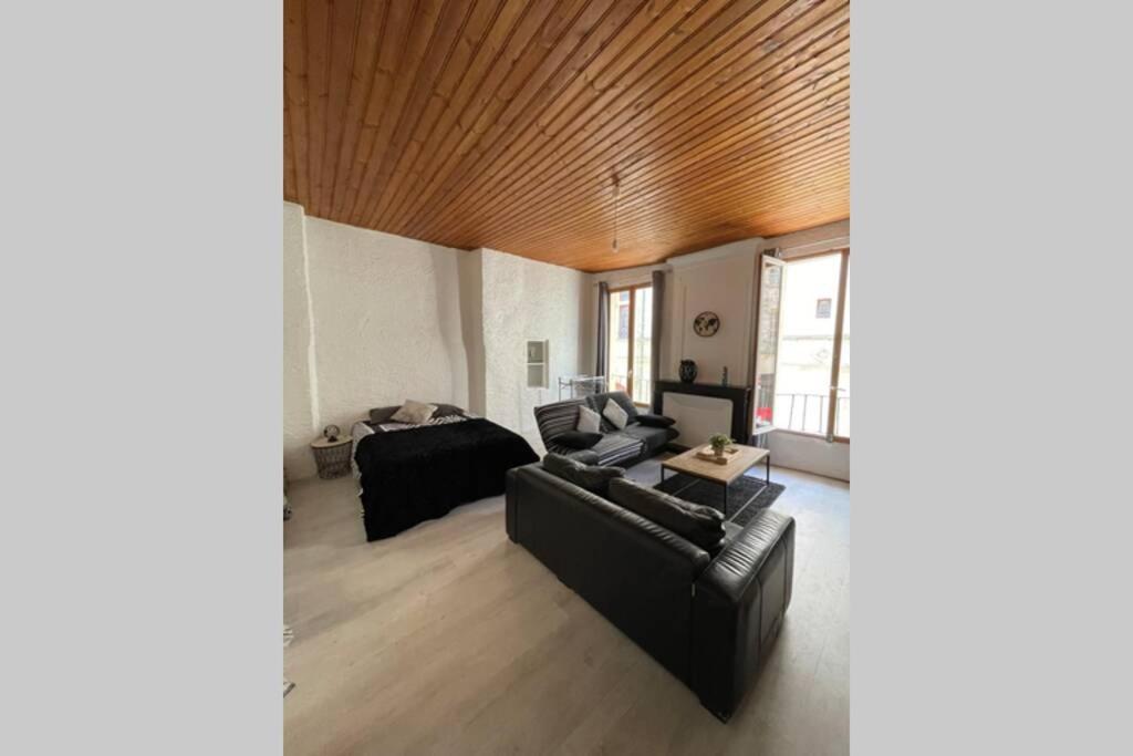 Yin Yang Daire Niort Dış mekan fotoğraf